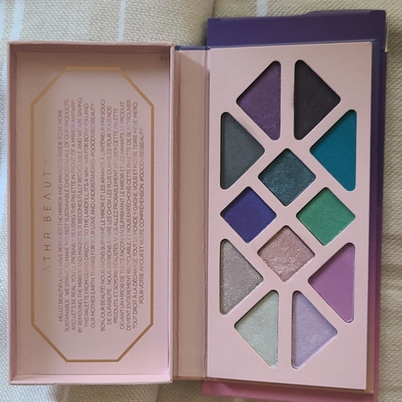 Aethr Beauty Moonlight Crystal Palette - Picture 2 of 7